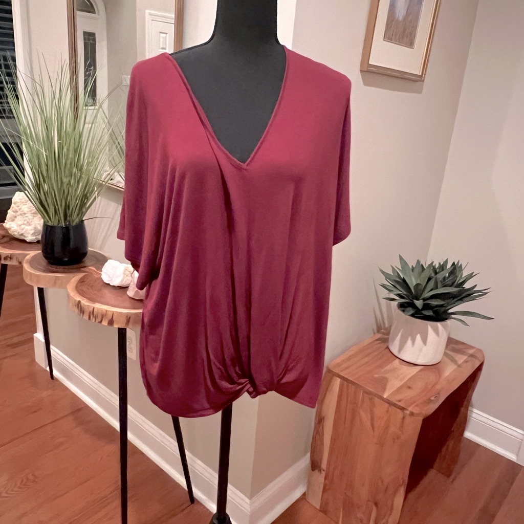 Loft Outlet Flowy Comfortable Top Nwot Size Medium (Can Fit Large)